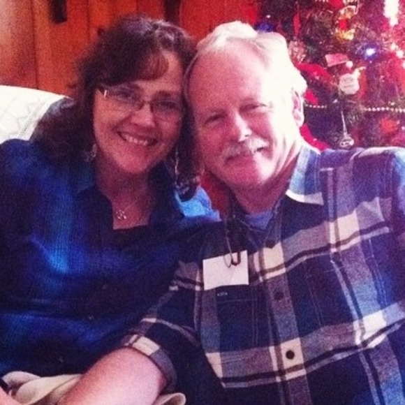 Meet your Posher, Beth - Picture 1 of 1